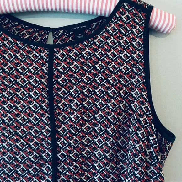 🌸Host Pick🌸 Women's Sleeveless Top Pattern Print - Picture 2 of 16